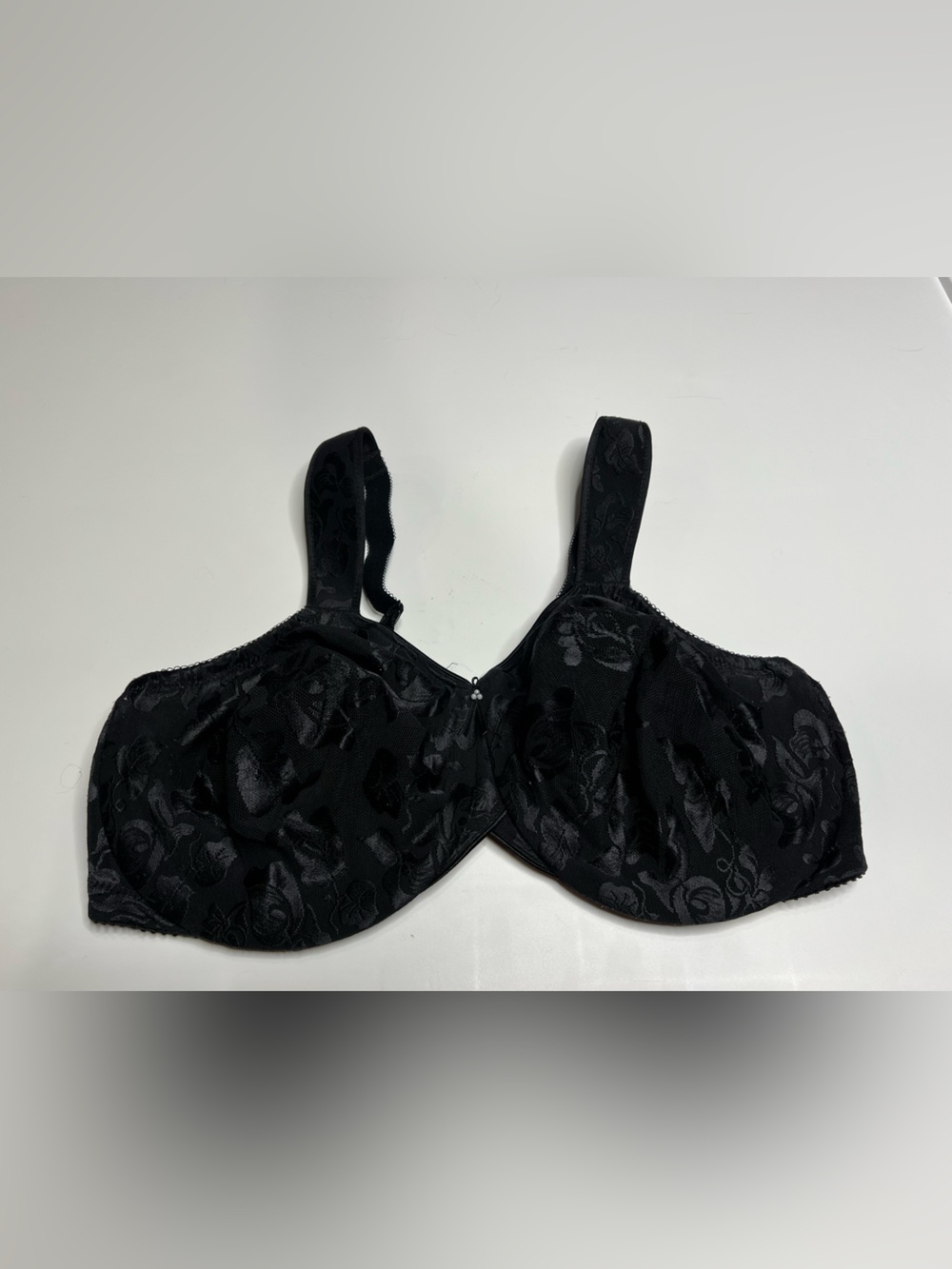 Wacoal black Floral Jacquard Underwire Bra size 44DD 85567